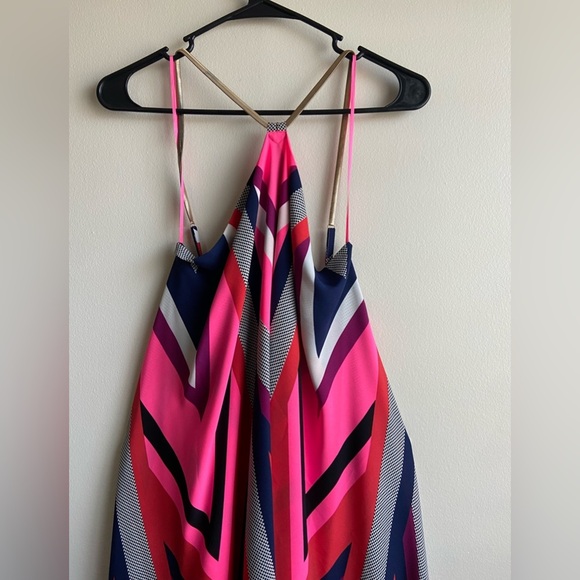 Asymmetrical halter low back Dress colour block high low hem - Picture 5 of 16